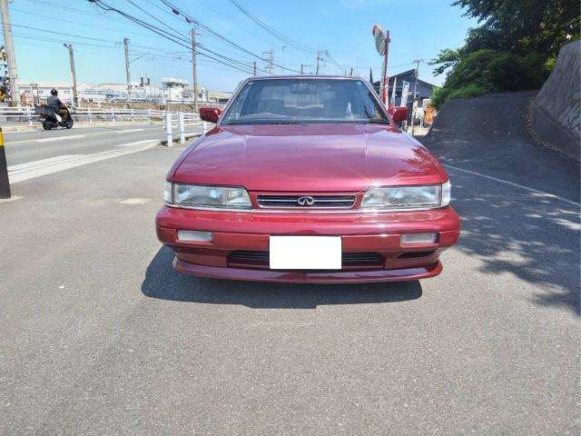 1991 Nissan Leopard – thumbnail 2