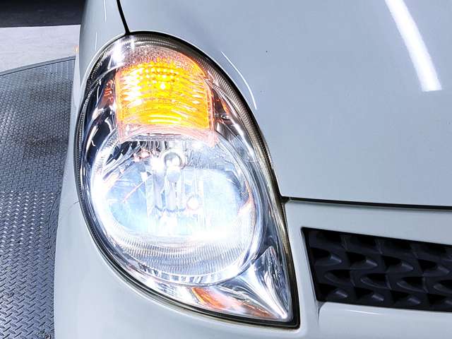 2009 Nissan Moco – thumbnail 4