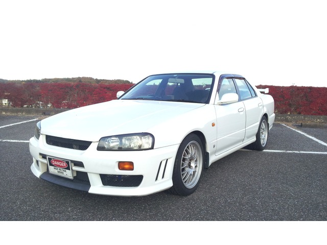 1999 Nissan Skyline