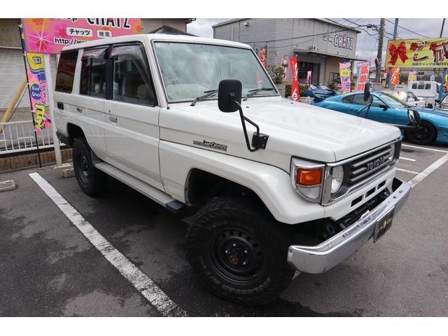 2000 Toyota Land Cruiser 70 – thumbnail 3