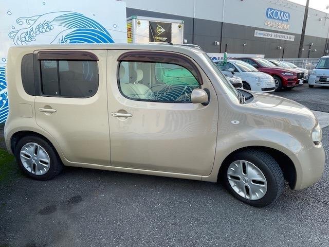 2010 Nissan Cube – thumbnail 4