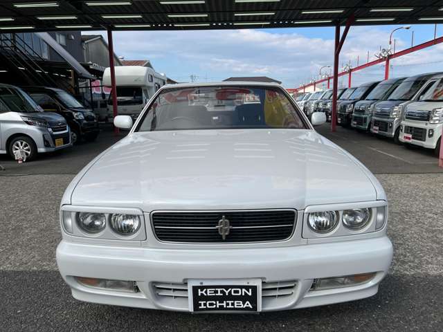 1994 Nissan Cedric – thumbnail 2