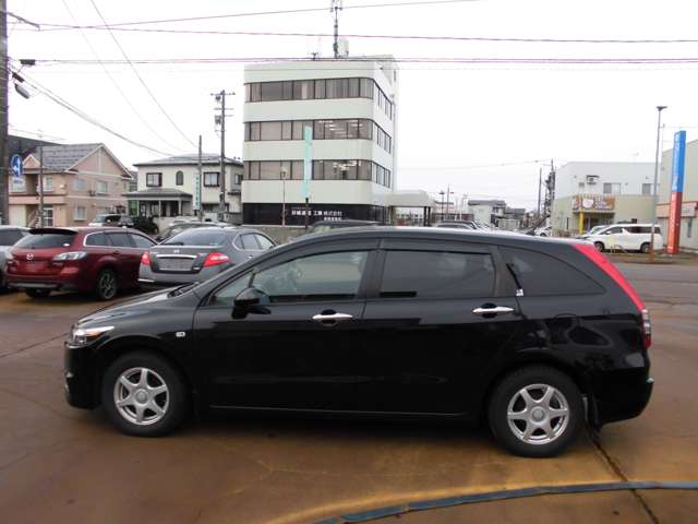 2008 Honda Stream – thumbnail 2