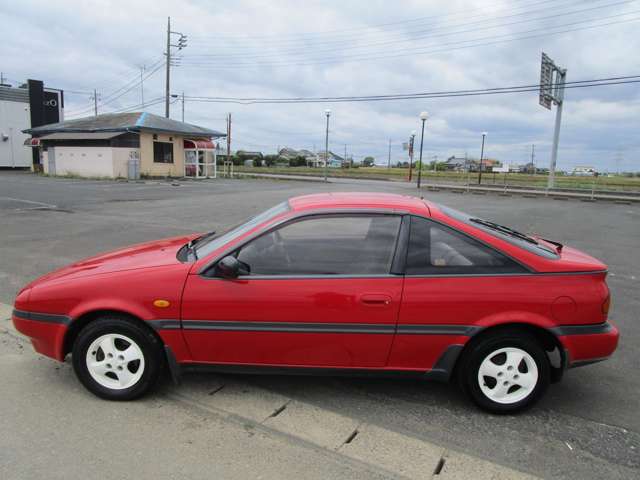 1990 Nissan NX Coupe – thumbnail 4