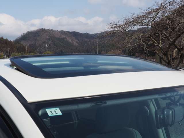 2001 Toyota Estima – thumbnail 3