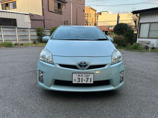 2010 Toyota Prius – thumbnail 3