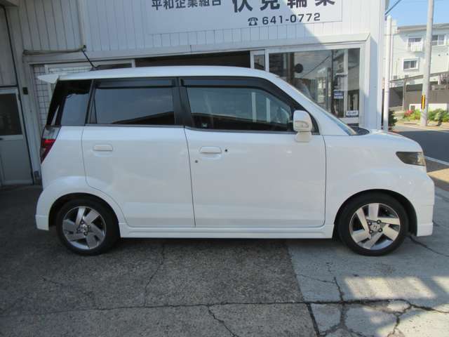 2009 Honda Zest – thumbnail 2