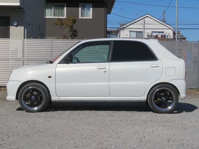 1999 Daihatsu Opti – thumbnail 4