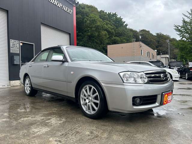 2003 Nissan Gloria – thumbnail 3