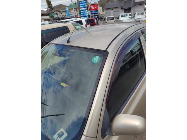 2008 Nissan March – thumbnail 3
