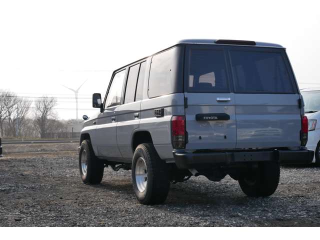 1993 Toyota Land Cruiser Prado – thumbnail 2