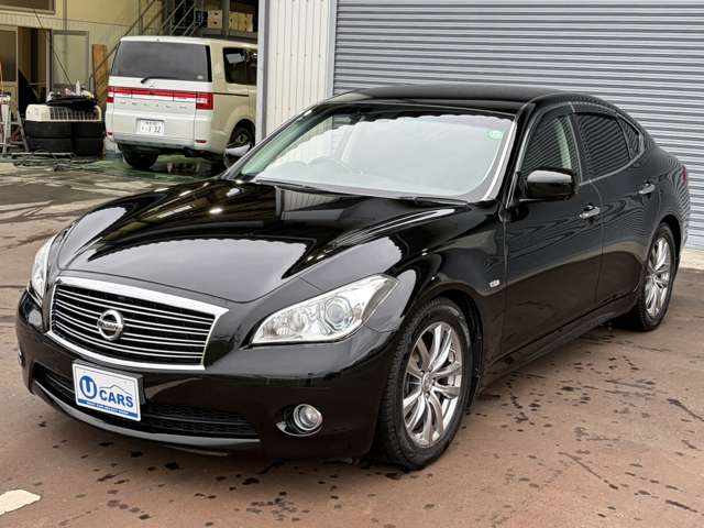 2010 Nissan Fuga – thumbnail 4