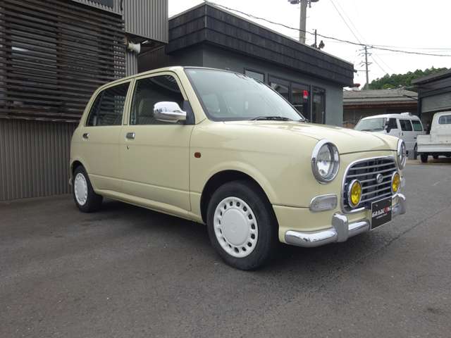 2000 Daihatsu Mira Gino – thumbnail 3