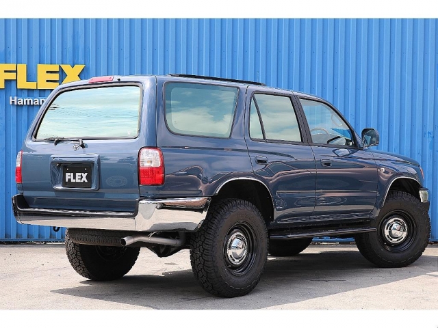 1999 Toyota Hilux Surf – thumbnail 3