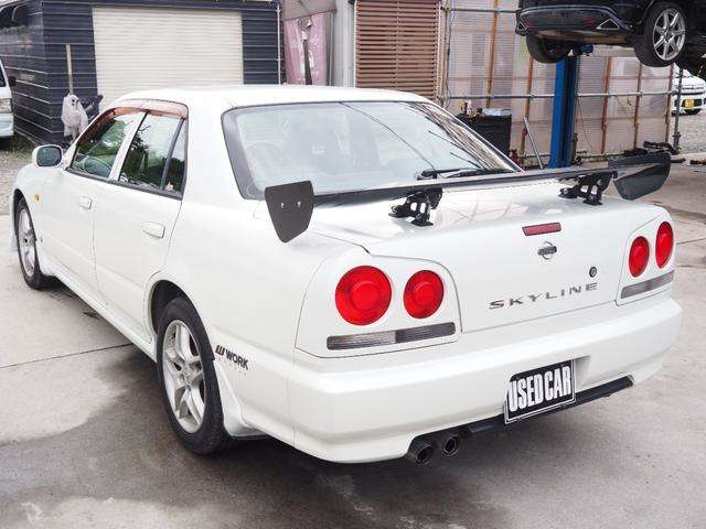 1998 Nissan Skyline – thumbnail 4