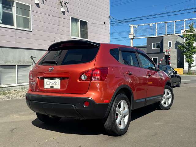 2008 Nissan Dualis – thumbnail 4