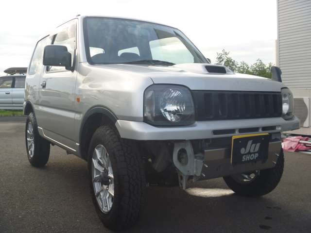2008 Suzuki Jimny – thumbnail 3