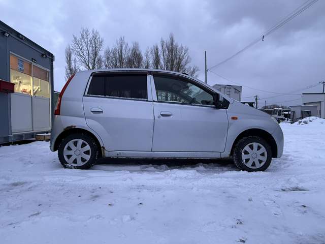 2005 Daihatsu Mira – thumbnail 3