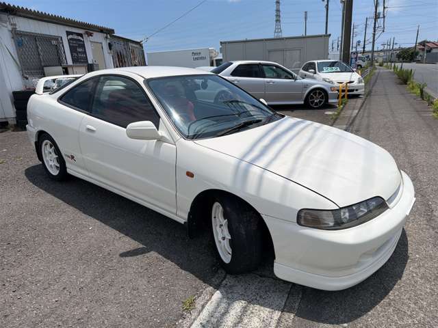 1997 Honda Integra Type R – thumbnail 3