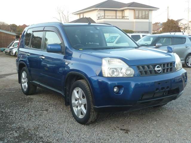 2009 Nissan X-Trail – thumbnail 3