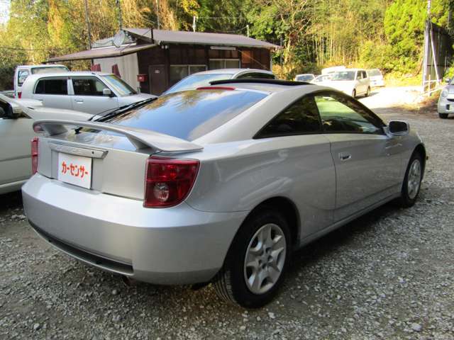 2005 Toyota Celica – thumbnail 4