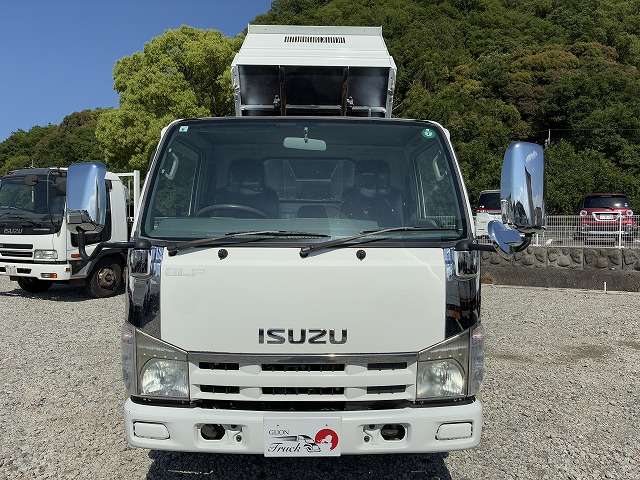 2010 Isuzu Elf – thumbnail 2