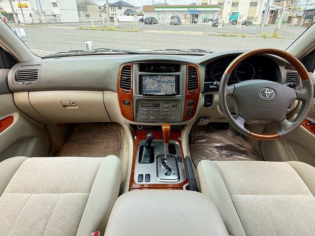 2006 Toyota Land Cruiser 100 – thumbnail 3