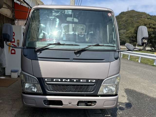 2006 Mitsubishi Fuso Canter – thumbnail 2