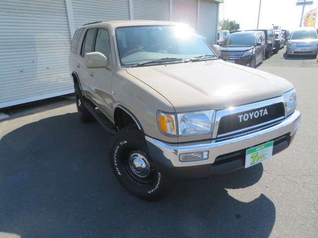 2000 Toyota Hilux Surf – thumbnail 3
