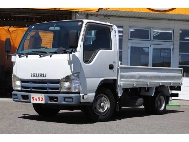 2009 Isuzu Elf
