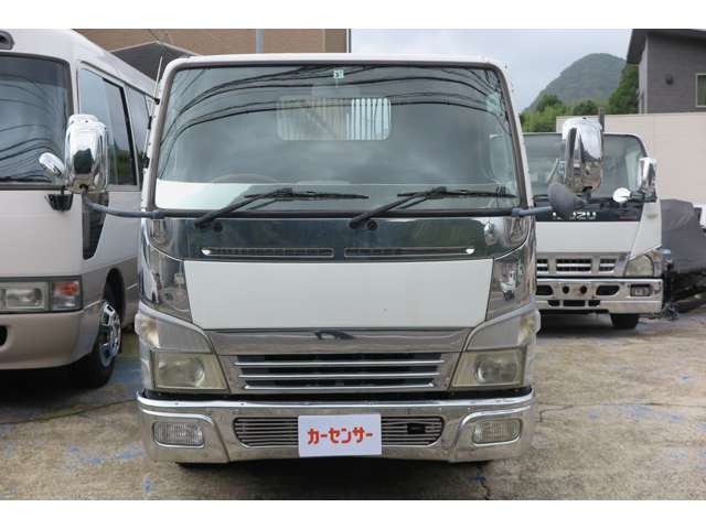 2005 Mitsubishi Fuso Canter – thumbnail 2