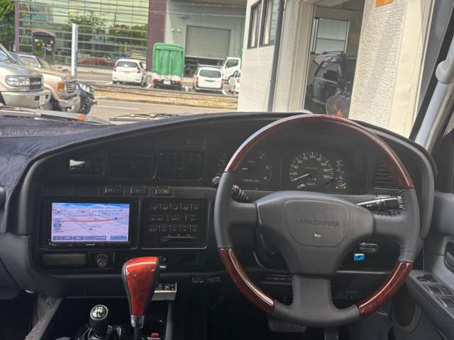 1993 Toyota Land Cruiser 80 – thumbnail 4