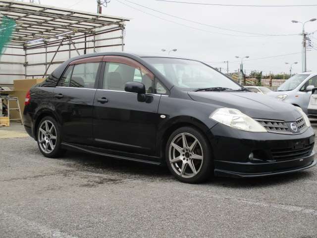 2008 Nissan Tiida Latio – thumbnail 3
