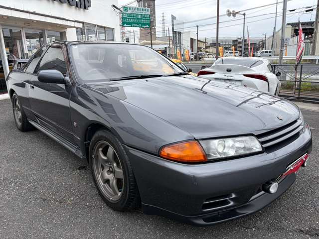 1991 Nissan Skyline GT-R – thumbnail 3