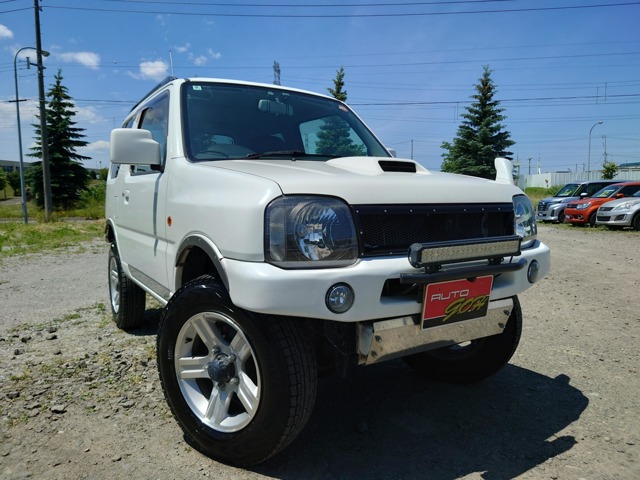 2008 Suzuki Jimny – thumbnail 2