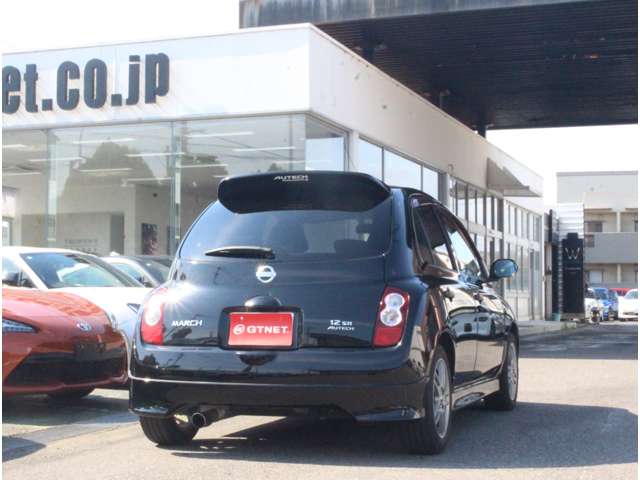 2008 Nissan March – thumbnail 2