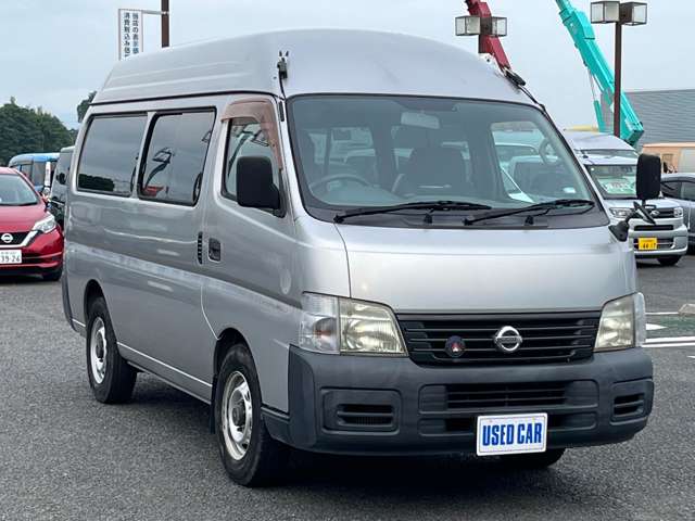 2004 Nissan Caravan – thumbnail 3