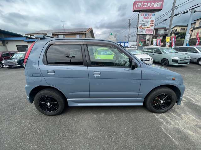 2002 Daihatsu Terios Kid – thumbnail 4