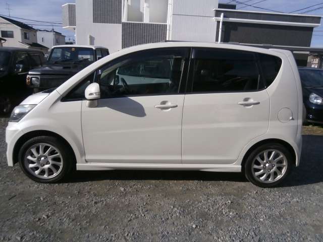 2007 Daihatsu Move – thumbnail 4