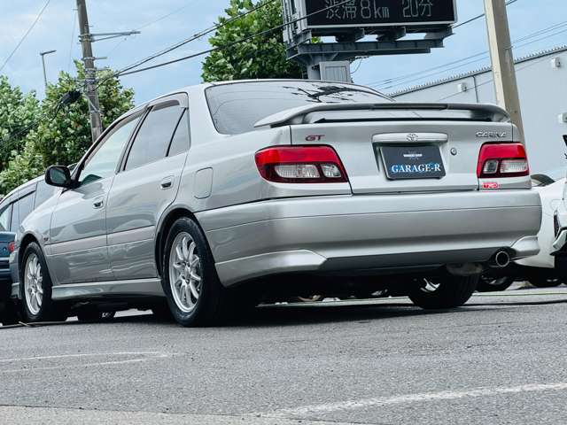 2000 Toyota Carina – thumbnail 2