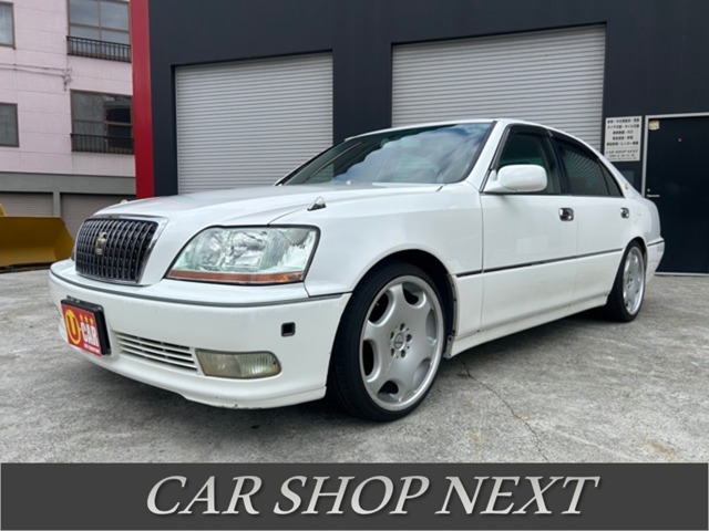 2002 Toyota Crown Majesta