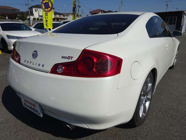 2003 Nissan Skyline Coupe – thumbnail 4