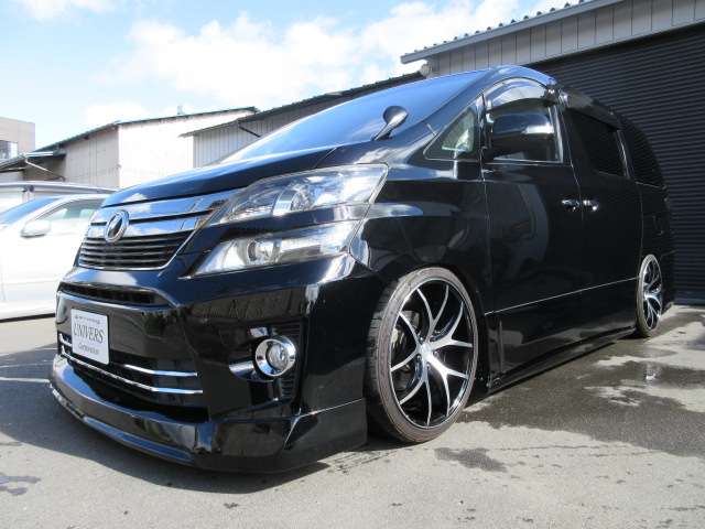 2010 Toyota Vellfire – thumbnail 4