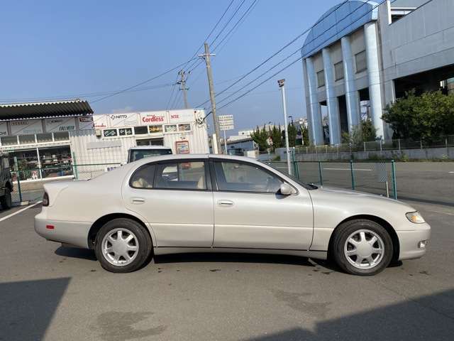 1995 Toyota Aristo – thumbnail 4