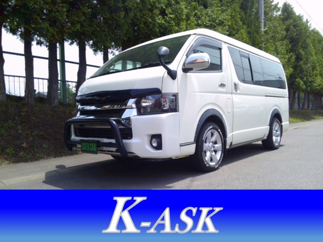 2009 Toyota Hiace