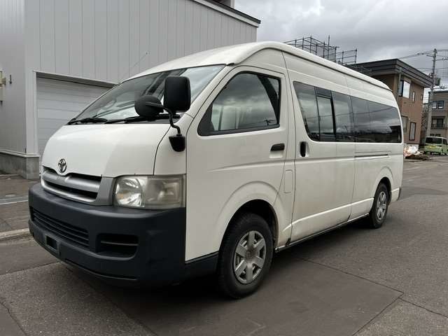2007 Toyota Hiace – thumbnail 2