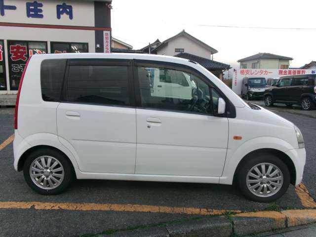 2004 Daihatsu Move – thumbnail 4