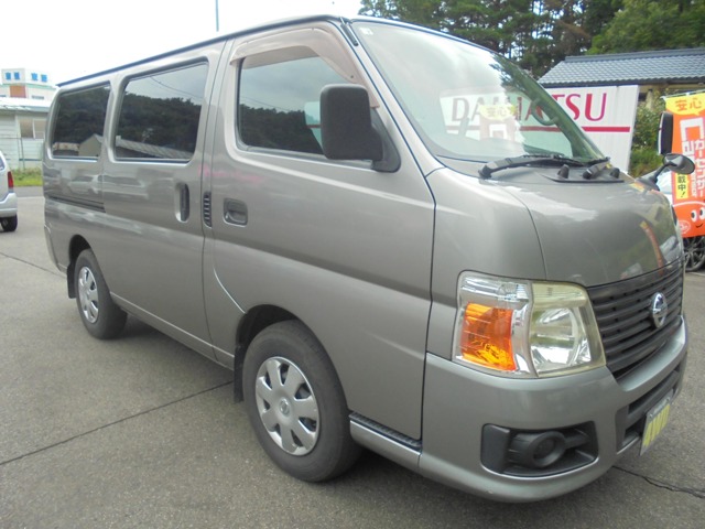 2009 Nissan Caravan