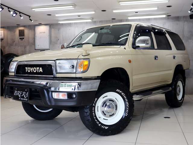 2000 Toyota Hilux Surf – thumbnail 3