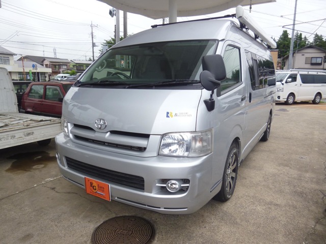 2007 Toyota Hiace